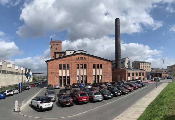 Porslin Schlesiska parken - Bogucice Porslin Factory byggnader. — Stockfoto