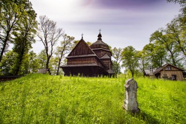 CZERTEZ, POLAND - 23 Mayıs 2020: Tahta Yunan Katolik Boyko Kilisesi, Polonya 'da bu tip çok sayıda kiliseden biri. 1742 'de inşa edilmiş..
