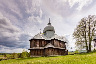 HOSZOWCZYK, POLAND - 27 Mayıs 2020: Tanrı 'nın Doğumu' nun Yunan Katolik Kilisesi - şu anda Tanrı 'nın Doğumu' nun Annesi 'nin Roma Katolik Kilisesi..