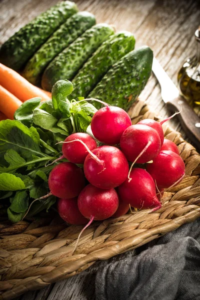 Frisches Gemüse Aus Dem Heimischen Garten Selektiver Fokus — Stockfoto