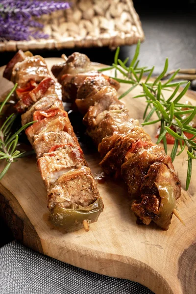 Bbq Meat Wooden Skewers Wooden Board — Stock Photo, Image