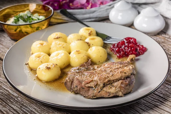 Roasted Duck Leg Potato Dumplings Cranberry — Stock Photo, Image