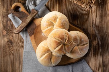 Kahvaltı için taze ekmek. Seçici odak.