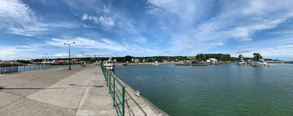 KRYNICA MORSKA, POLAND - EYLÜL 02, 2019: Krinica Morska, Vistula Lagoon, Polonya.
