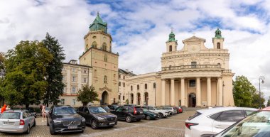 LUBLİN, POLAND 27 AĞUSTOS 2020: Vaftizci Aziz John Katedrali ve Evangelist Aziz John..