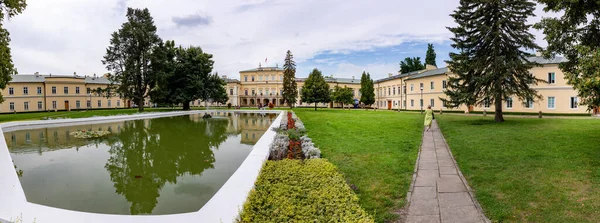 Pulawy Polonia Agosto 2020 Palazzo Barocco Czartoryski Pulawy — Foto Stock