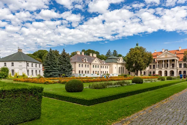 Kozlowka Polsko August 2020 Rokokový Neoklasicistní Palácový Komplex Kozlowce Lublinu — Stock fotografie