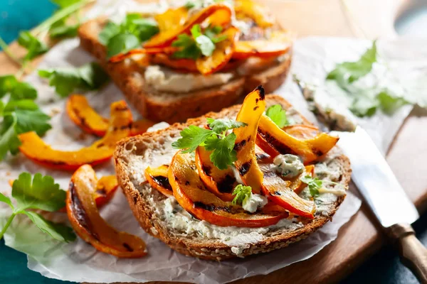 Open Sandwich Grilled Pumpkin Soft Cheese Multigrain Rye Bread — Stock Photo, Image