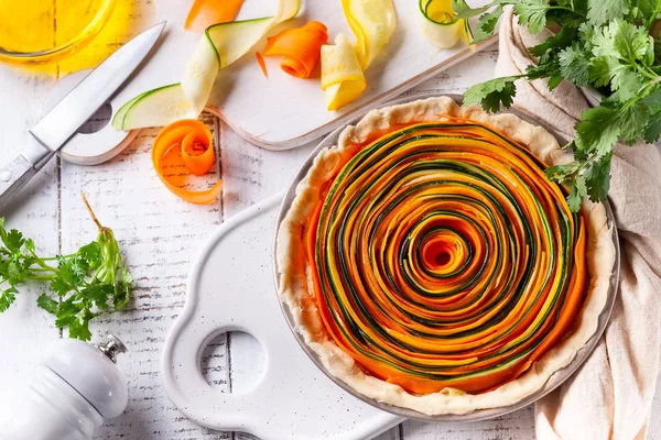 Preparazione Crostata Verdure Fatta Casa Con Carota Zucchine Zucca Sul — Foto Stock