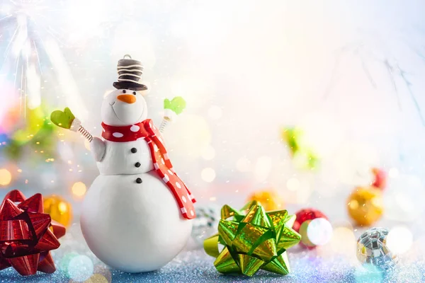 Kerstachtergrond Met Sneeuwpop Decoraties — Stockfoto