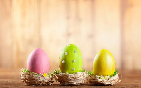 Easter composition with colorful Easter eggs. — Stock Photo, Image