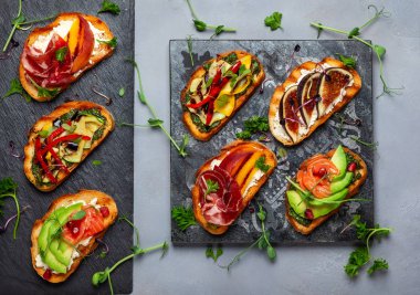 Çeşitli bruschetta seti