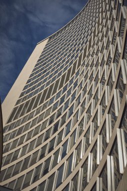 Toronto Belediye Binası aşağıdan