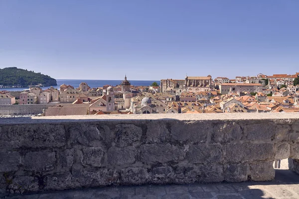 Panorama Dubrovnik Cubiertas del casco antiguo. Europa, Croacia — Foto de Stock