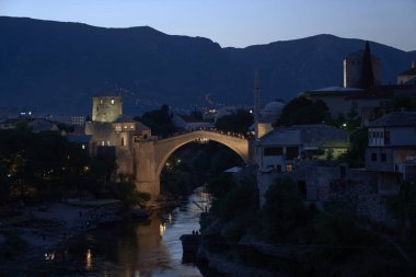 Mostar eski köprüsü. Bosna Hersek