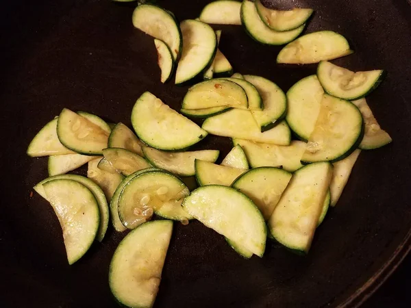 Zucchini Slices Oil Cooking Frying Pan Skillet — Stock Photo, Image