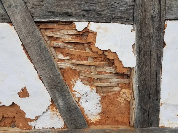 Een Verweerde Beschadigde Muur Van Hout Gips — Stockfoto