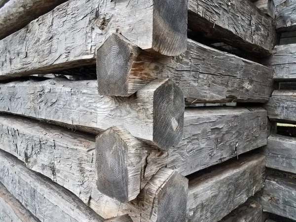 Planche Bois Avec Des Marques Coupe Hache Utilisée Dans Bâtiment — Photo