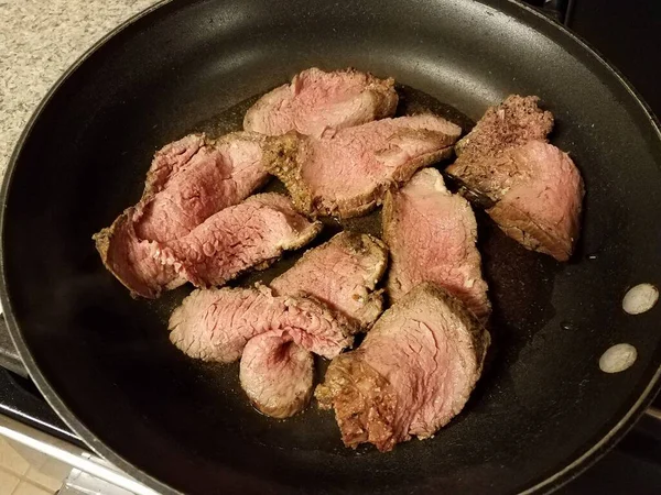 Undercooked Meat Beef Slices Frying Pan Skillet — Stock Photo, Image