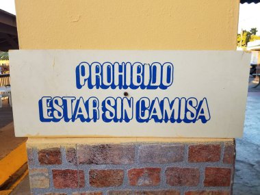 Ponce, Puerto Rico 'da La Guancha' da üstsüz olmak yasaktır.