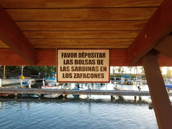 Stop Sardinezakken Vuilnisbakken Guancha Ponce Puerto Rico — Stockfoto