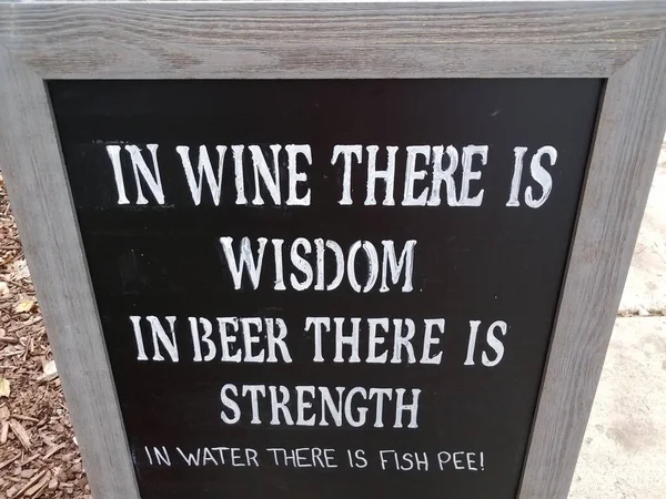 Black Wine Wisdom Beer Strength Water Fish Pee Sign — Stock Photo, Image