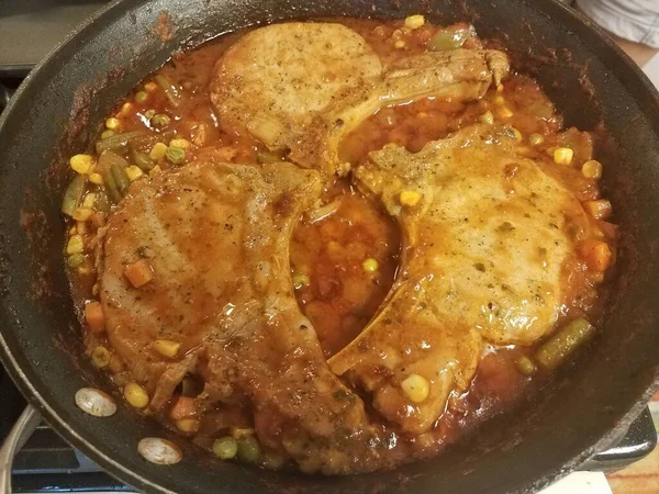 Pork Chops Cooking Pan Vegetables Sauce — Stock Photo, Image