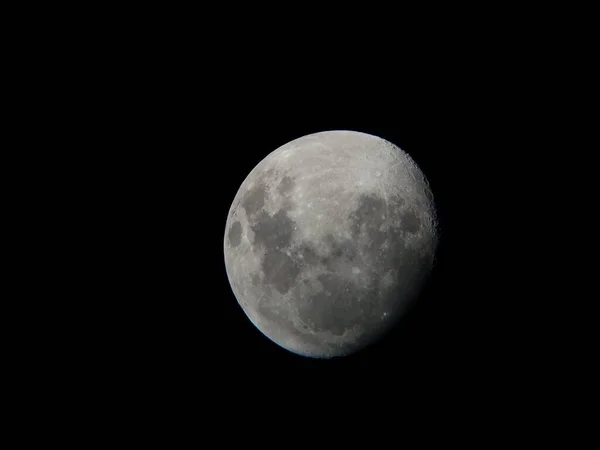 Luna Visto Attraverso Pollici Riflettore Amatoriale Astronomo Telescopio — Foto Stock