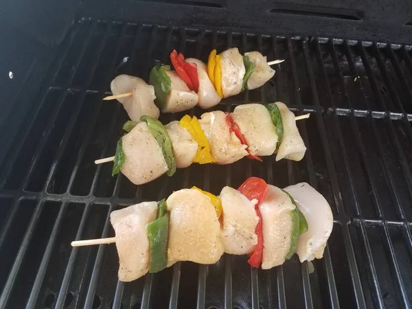 Poulet Kabob Poivrons Cuisson Sur Barbecue — Photo