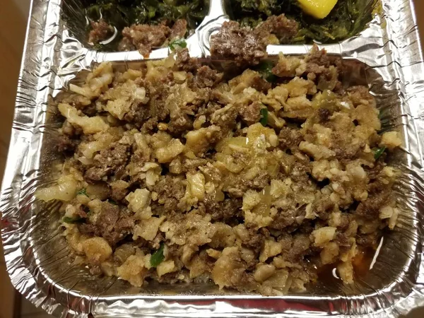 Bandeja Metal Comida Etíope Carne Bovina Tripa Cordeiro Legumes — Fotografia de Stock