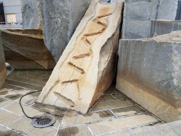 Piedras Grises Cantos Rodados Fuente Agua Seca — Foto de Stock