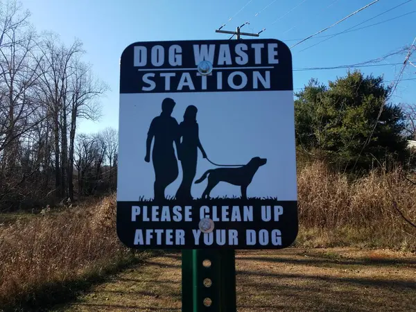 Hond Afval Station Teken Gelieve Schoon Maken Hond Gras — Stockfoto