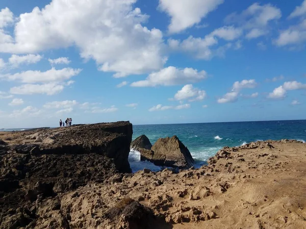 Costa Con Costa Rocosa Con Olas Isabela Puerto Rico — Foto de Stock