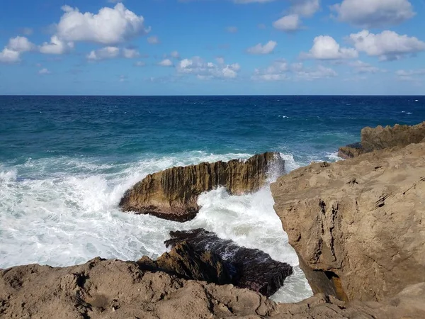 Coast Rocky Shore Waves Isabela Puerto Rico — Stock Photo, Image