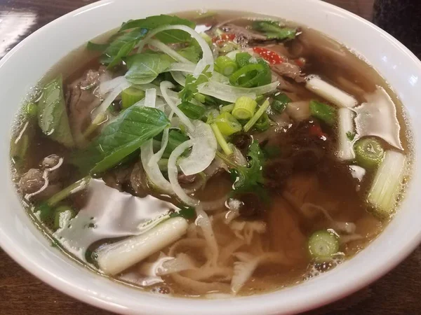 Large Bowl Vietnamese Beef Soup Basil Onions — Stock Photo, Image