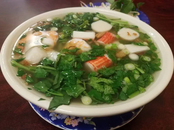 Tazón Sopa Mariscos Vietnamita Caliente Con Pescado Verduras —  Fotos de Stock