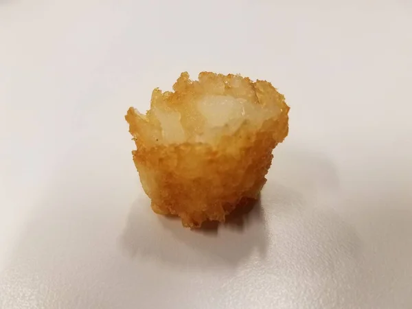 Tater Tot Com Mordida Tirada Dele — Fotografia de Stock