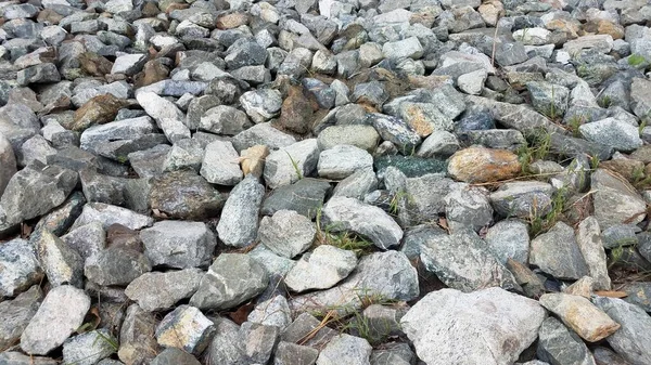 Graue Felsen oder Steine oder Felsbrocken oder Hintergrund — Stockfoto