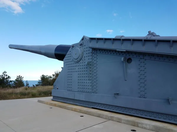 Lewes, Delaware 'de büyük metal topçu tüfeği — Stok fotoğraf