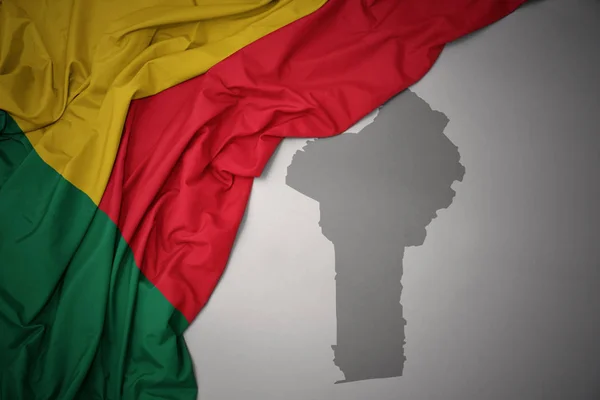 Waving Colorful National Flag Benin Gray Map Background Illustration — Stock Photo, Image