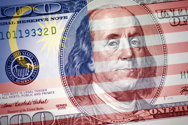 Bandeira Colorida Malásia Fundo Dinheiro Dólar Americano — Fotografia de Stock