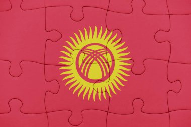 Kırgızistan bayrağı ile bulmaca.