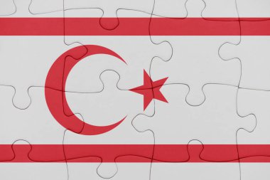 Kuzey Kıbrıs Türk Cumhuriyeti ulusal bayrak ile bulmaca.