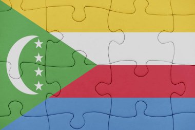 komorulusal bayrağı ile bulmaca.