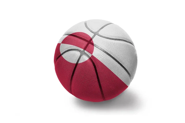 Basketballball mit der grönländischen Nationalflagge auf weißem Hintergrund — Stockfoto