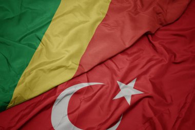 türkiye ve kongo Cumhuriyeti ulusal bayrağı renkli bayrak sallayarak.