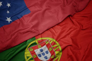 Portekiz ve Samoa ulusal bayrağı renkli bayrak sallayarak ,.