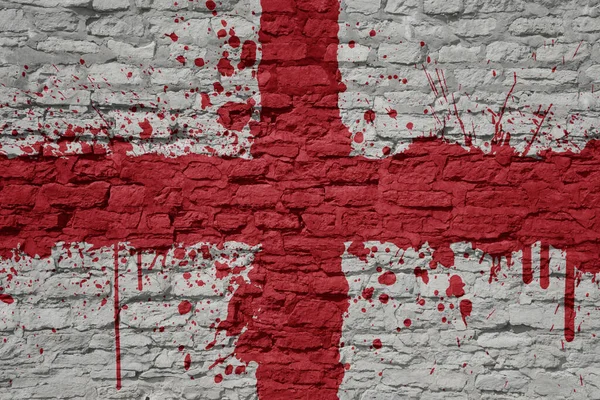 Barevné Malované Velké Národní Vlajka Anglie Masivní Staré Cihlové Zdi — Stock fotografie