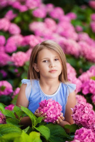 Blonde Girl Blue Dress Holds Pink Hydrangea Her Hands Girl — Stock Photo, Image