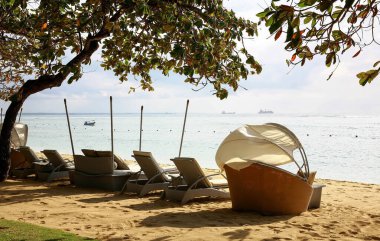 Bali Endonezya 'daki Nusa Dua plajında Sabah